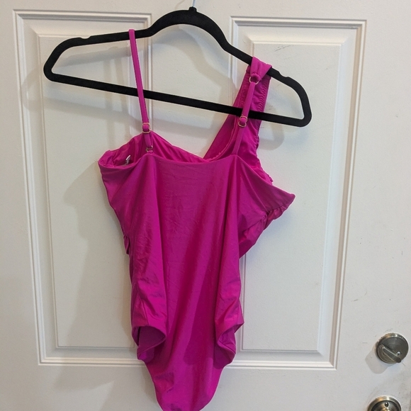 Trina Turk Monaco Assymetrical One Piece Swimsuit - Picture 7 of 7